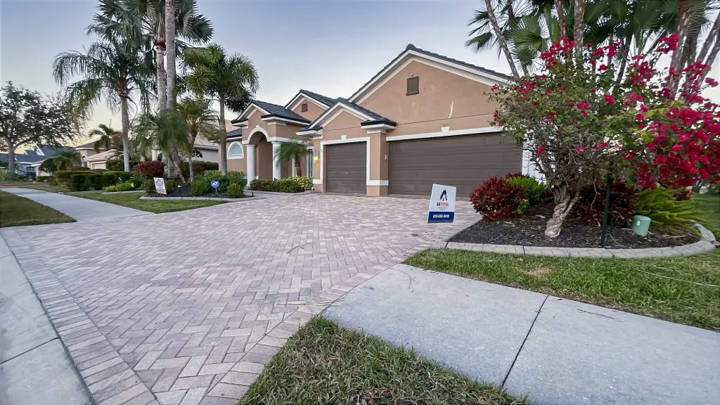 before project - riverview fl home in need of a professional paint job